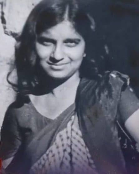 san_x_m's tweet photo. In 1974 Sudha Murthy applied for a job at TELCO.

She was an engineer from BVB College of Engineering Hubli.

She found an advertisement that said TELCO was not hiring women.

She wrote a postcard to JRD Tata directly.

She wrote that this was unfair.

JRD Tata read it personally.

He called her for an interview.

She was hired.

She became the first woman engineer at TELCO.

7 years later in 1981 her husband Narayana Murthy asked her for Rs 10,000.

She gave it to him.

That Rs 10,000 became Infosys.

A postcard to JRD Tata.

Rs 10,000 to her husband.

Two decisions that changed Indian business forever.

Her name is Sudha Murthy.

She made both of them.