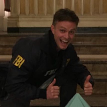 bullseye lover 𖣠 tweet media