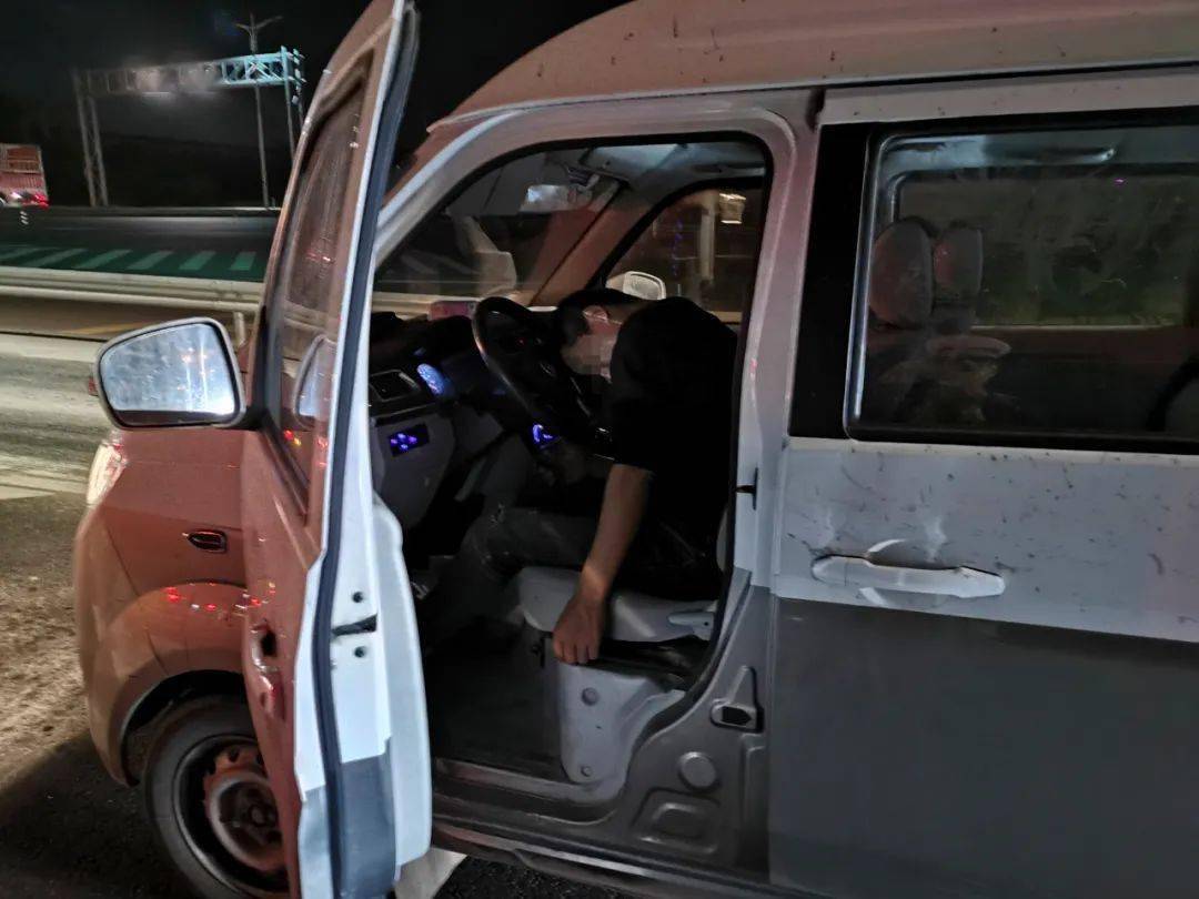 Рома Реутов tweet media