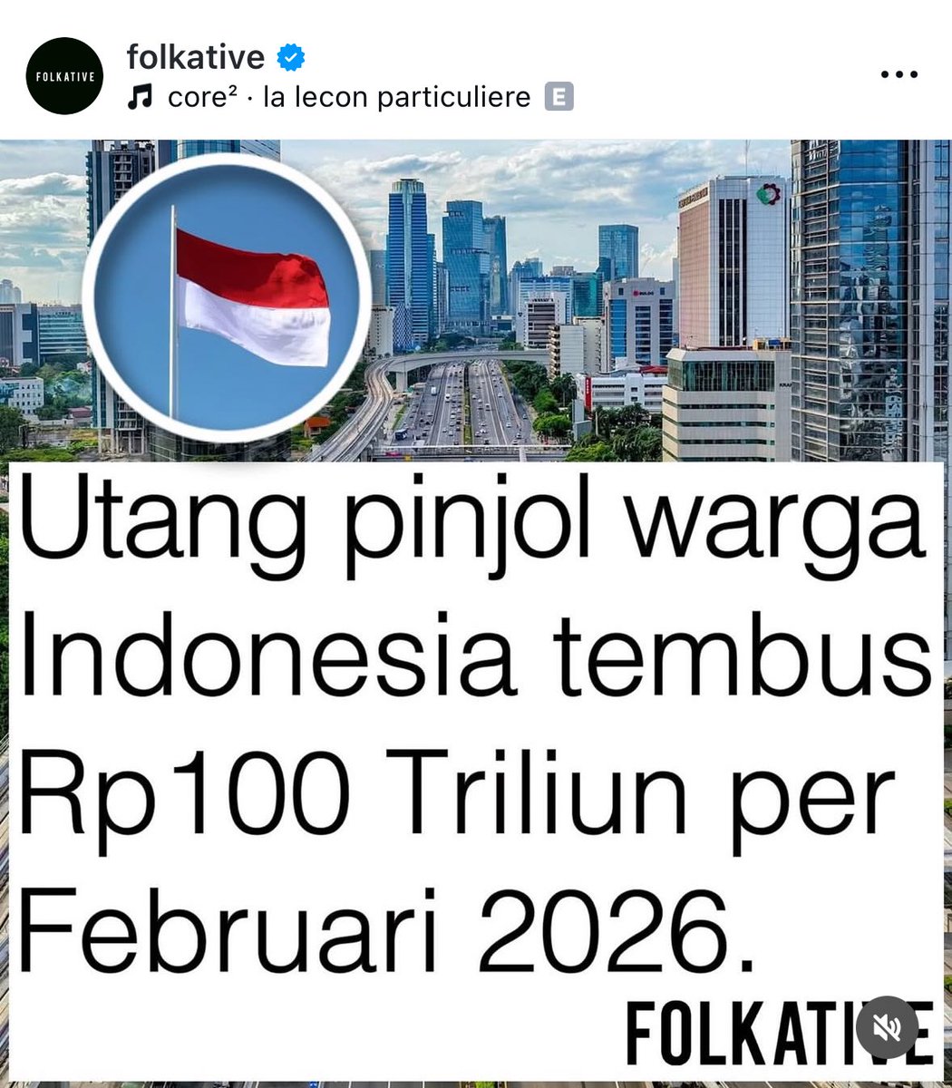 MickΞy M tweet media