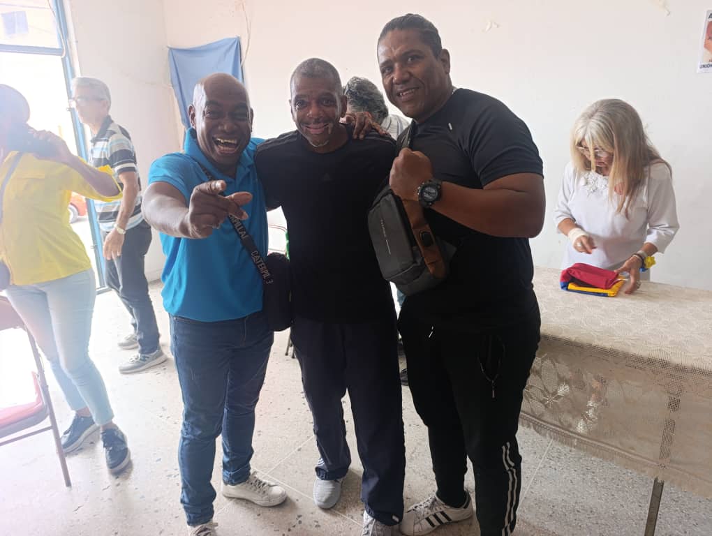 coalicionsind's tweet image. 🔵Vente Miranda🔹️ afinando los motores para la gran Marcha a Miraflores #CalleYLucha