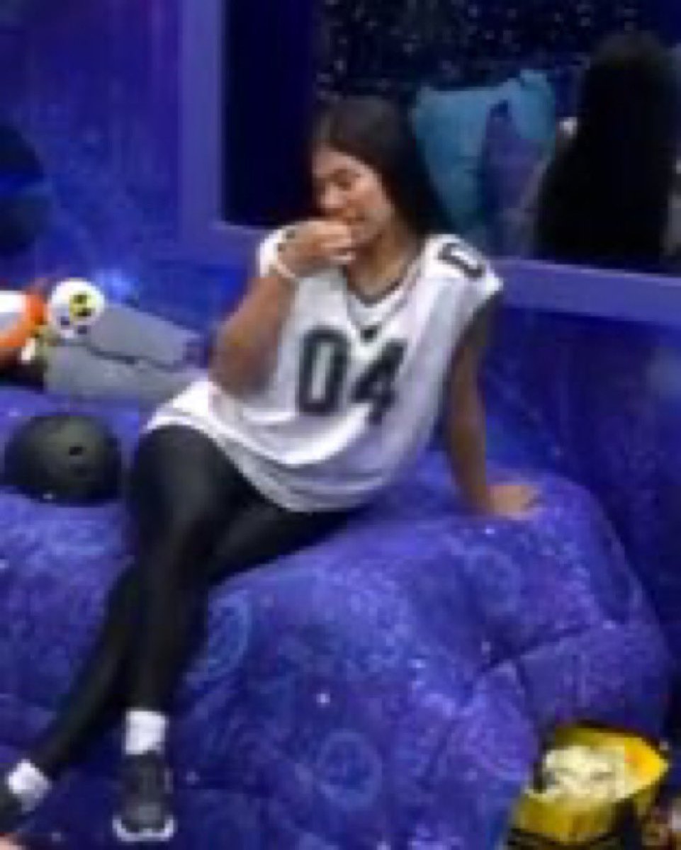 ana 🪇⭐💙 tweet media