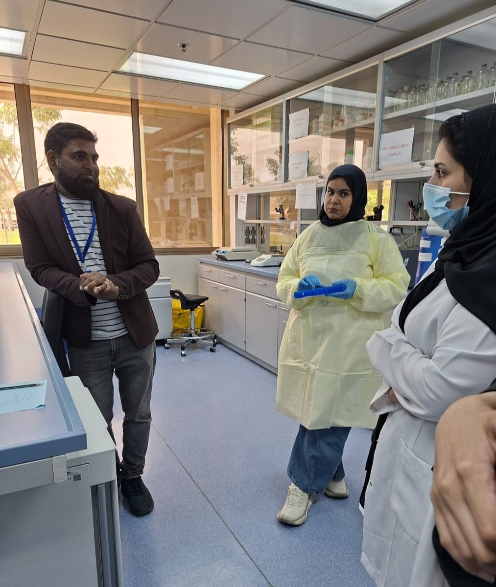 Department of Biology tweet media