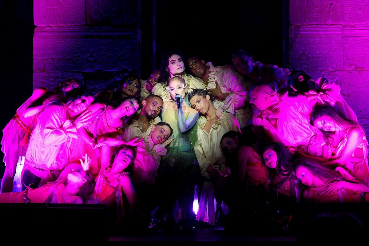 Ariana Daily Data tweet media