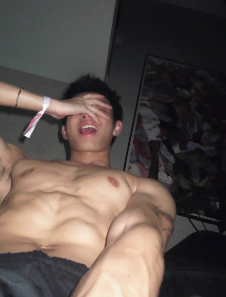 E A S T B O Y S R A W tweet media