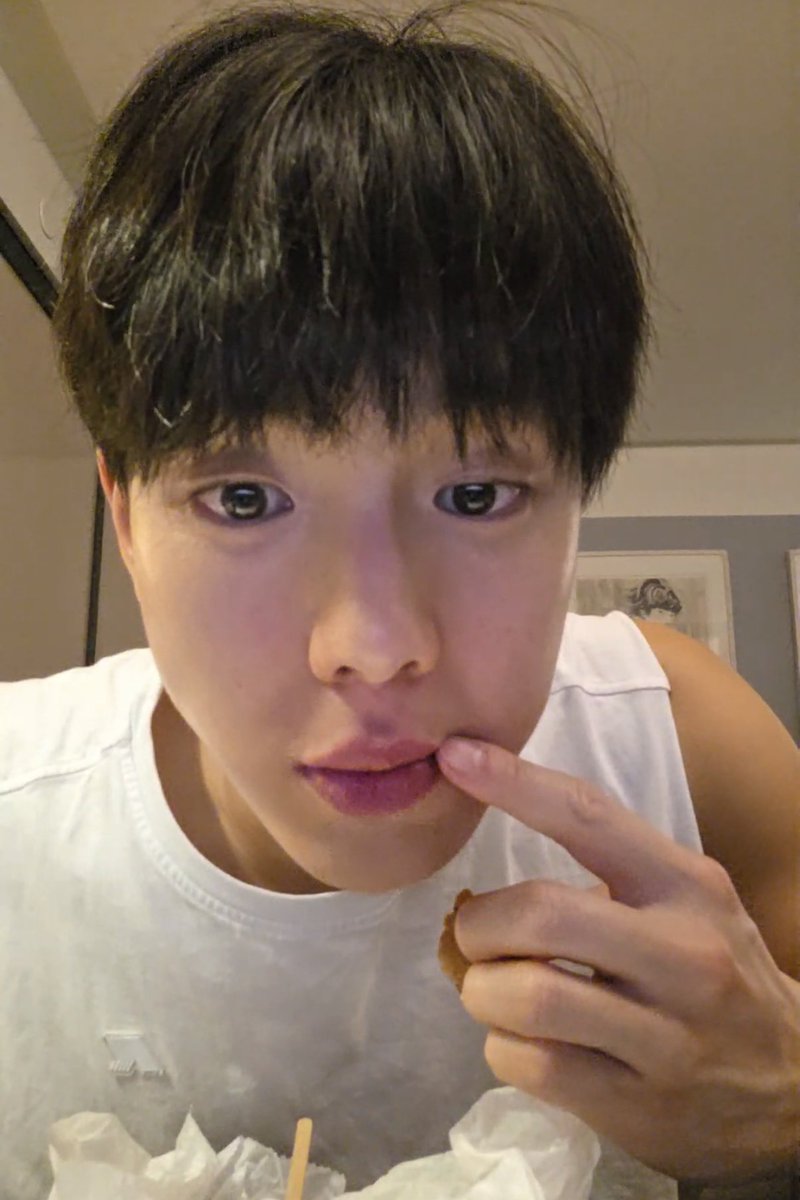 baby_nudarin's tweet photo. 애기 ㅜ ㅜ https://t.co/nfNpCpTM7I