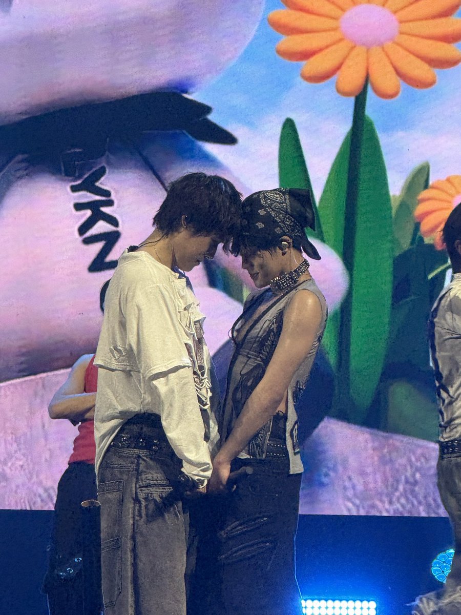 ꒰Pri_ WeskYou꒱ ✨life✨lately✨ tweet media