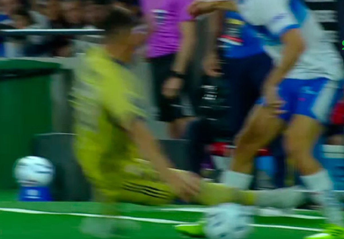 Cris ✍️🏟️ tweet media