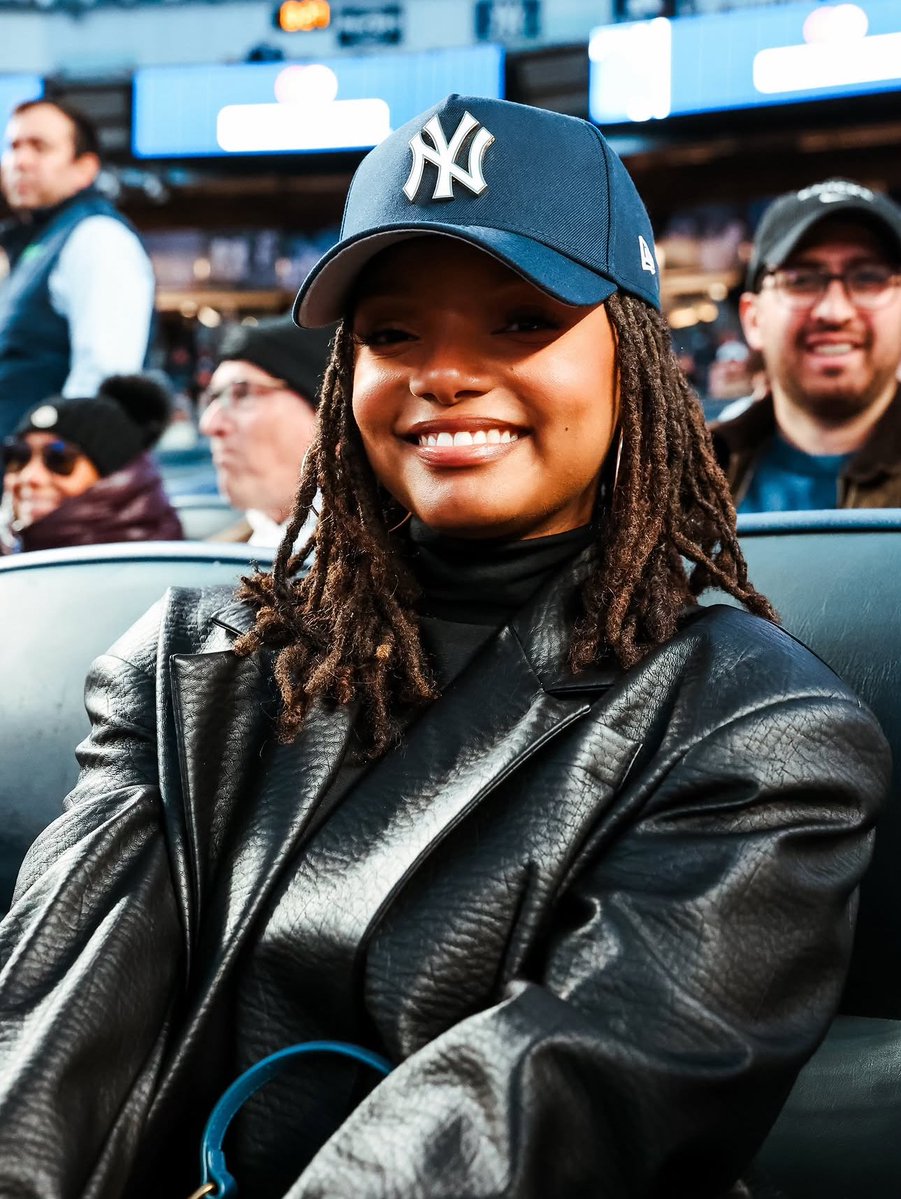 Halle Bailey Legion 🪽 tweet media