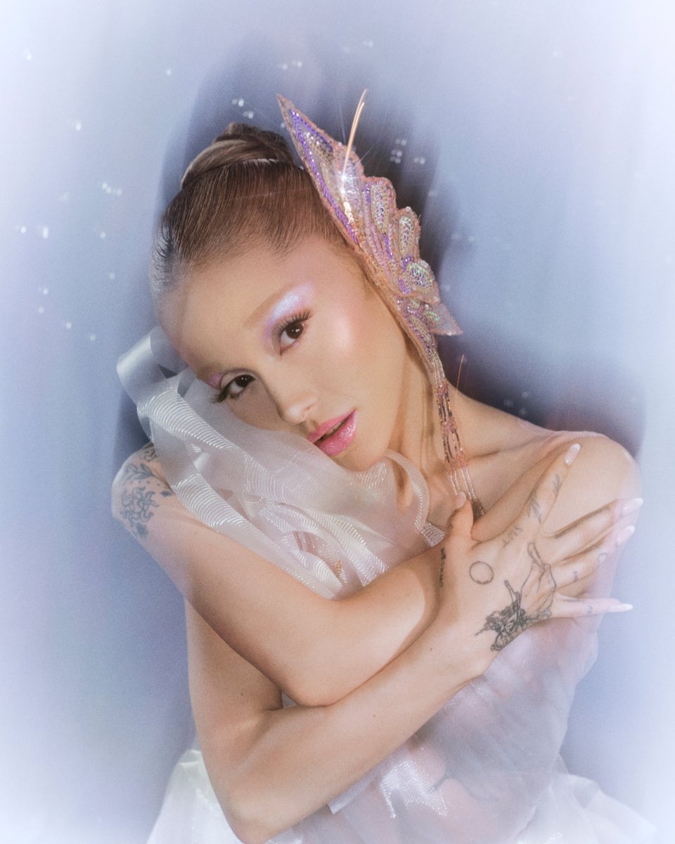 team arianator latam ꕤ tweet media