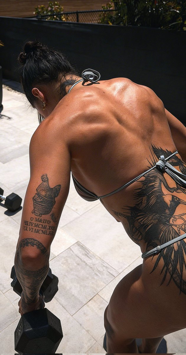 ๐๐ช๐ฏ๐จ ๐ฐ๐ง ๐๐ฆ๐ณ๐ณ๐ฐ๐ณ๐ด- tweet media