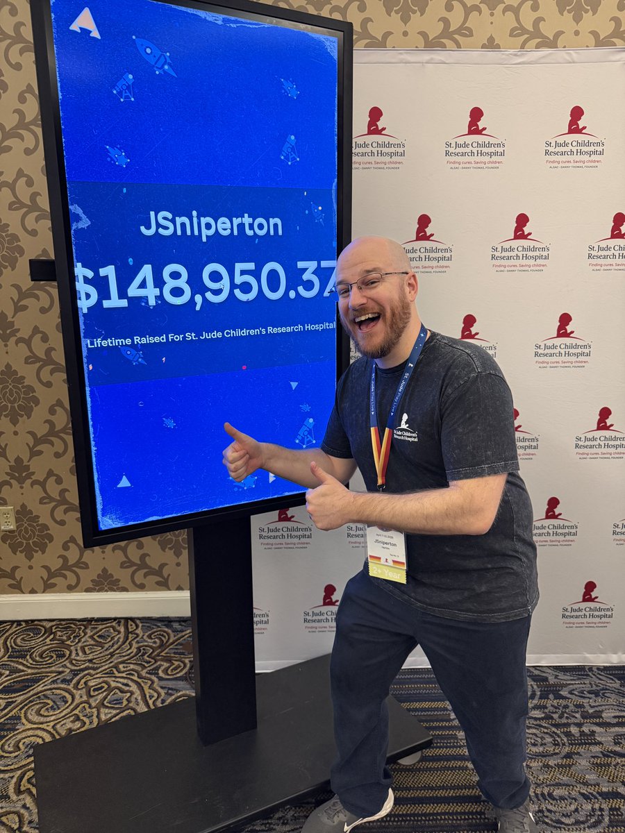 JSniperton tweet media