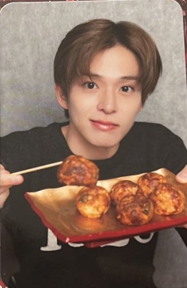 asahiprints's tweet photo. the audacity to look like THAT and offer takoyaki 🙂‍↕️ #아사히 https://t.co/WY5ieGkWot