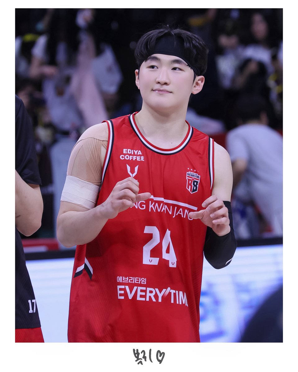 무늬씨 tweet media
