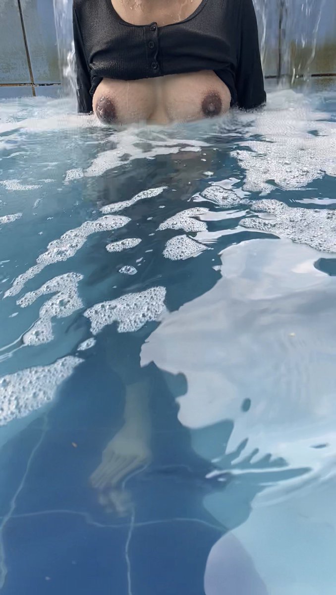 sellaa •pasutri bekasi• tweet media