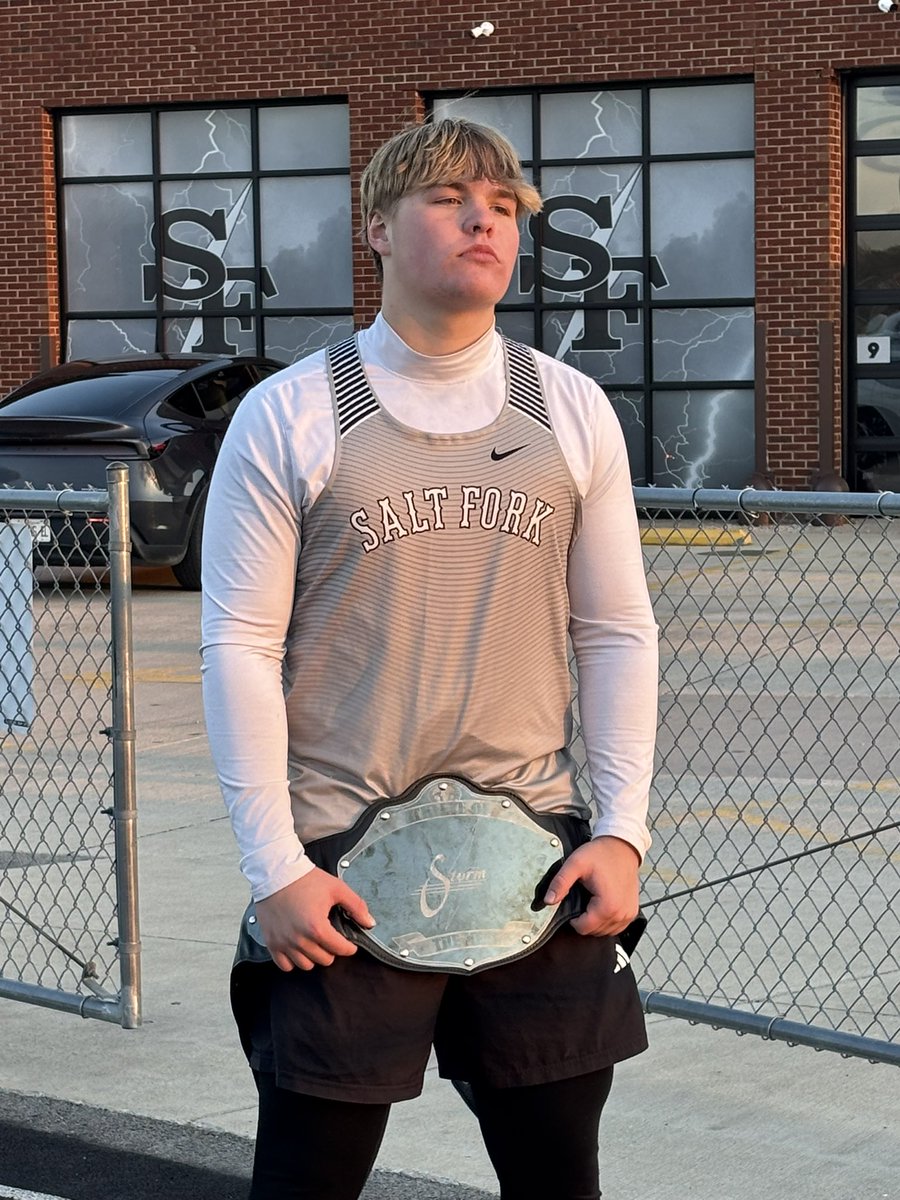 Bennett Smoot takes Athlete of the Meet with PR 200 split and 100 PR!
⚡️⚡️⚡️🐄