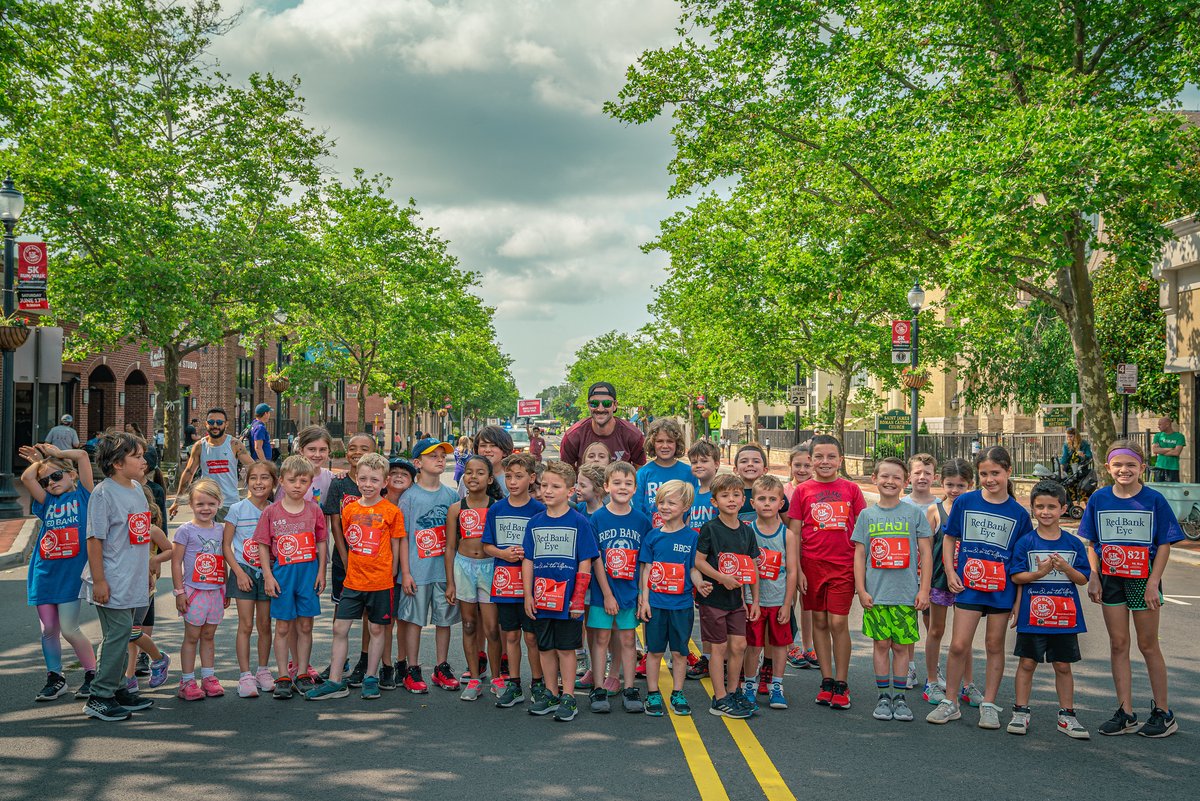 yjerseyshore's tweet photo. We 👏 can't 👏 wait 👏 for another @redbankclassic 5K &amp; Kids Fun Run––bringing community together to benefit local youth programs of the Red Bank Family #YMCA &amp; @RBParksandRec! Join us June 20 as a runner, sponsor &amp; volunteer: https://t.co/Y28do5oVyT #NoPlaceLikeThisPlace https://t.co/vMZIJt3JME