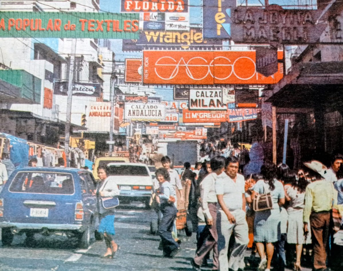 LaCalleDonde's tweet photo. La quinta avenida hace 40 años. (1986)
#lacalledondetuvives https://t.co/JTwXR3kuqJ