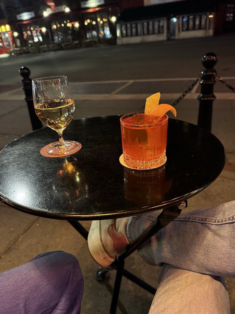 Professional Asshole tweet media