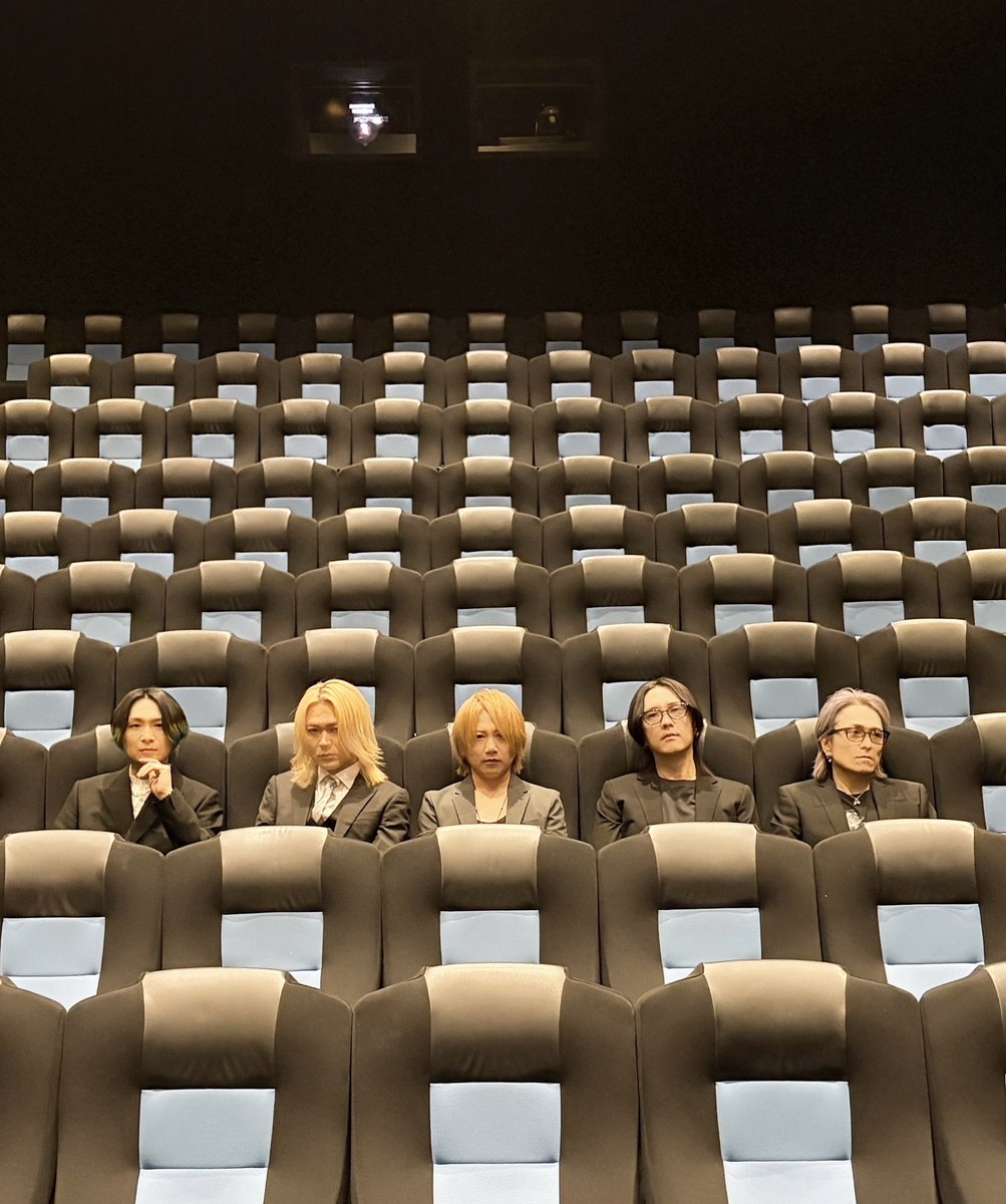 NIPPON CROWN👑 tweet media