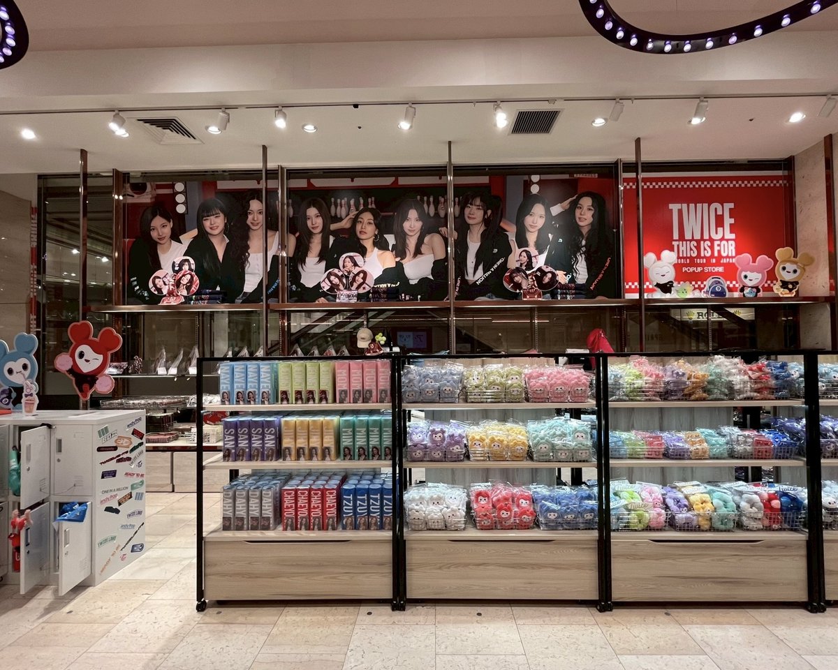 TWICE JAPAN OFFICIAL tweet media