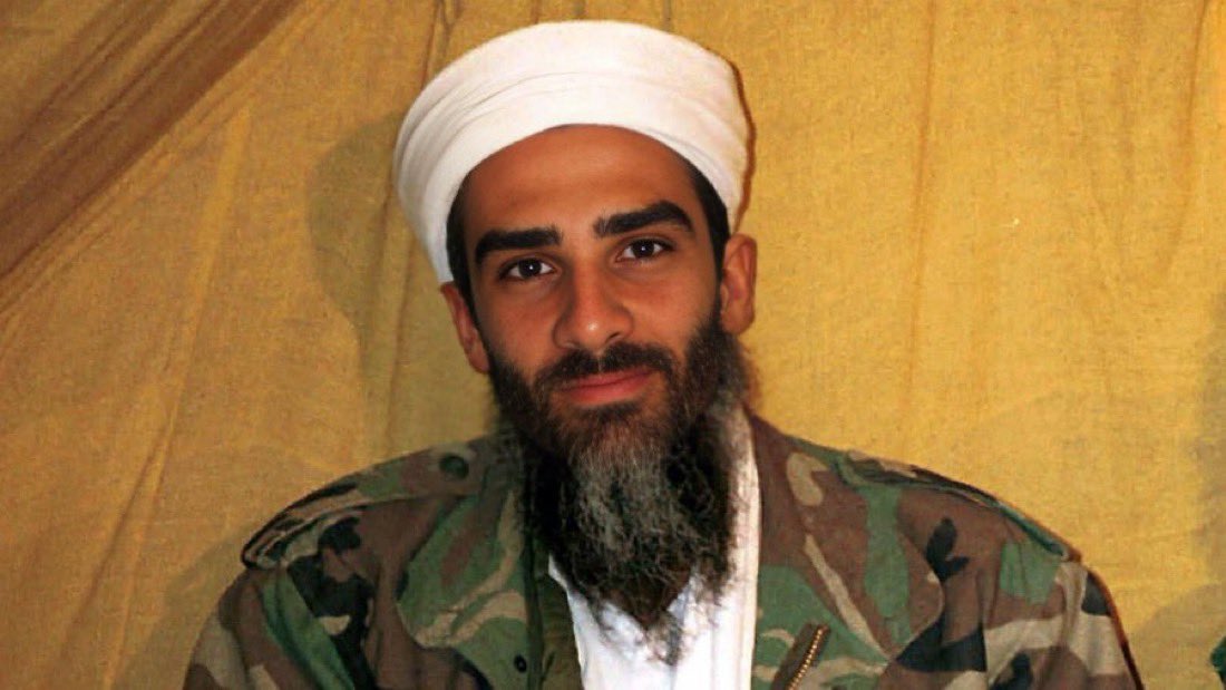 (W/B)itch? tweet media