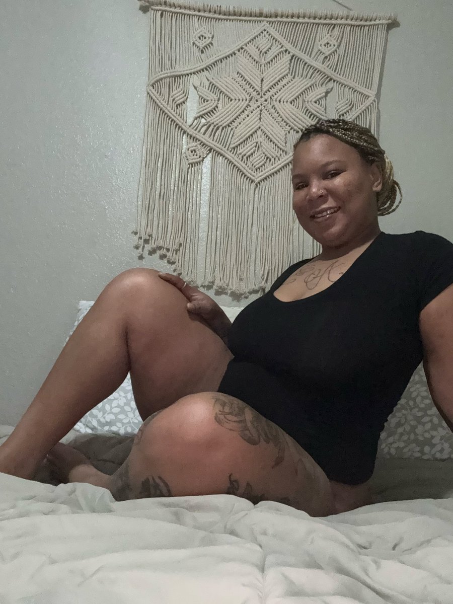 TexasPeach0726's tweet photo. Ft baby #htx #dtx #content #buyingcontent https://t.co/0un6sD1EXm
