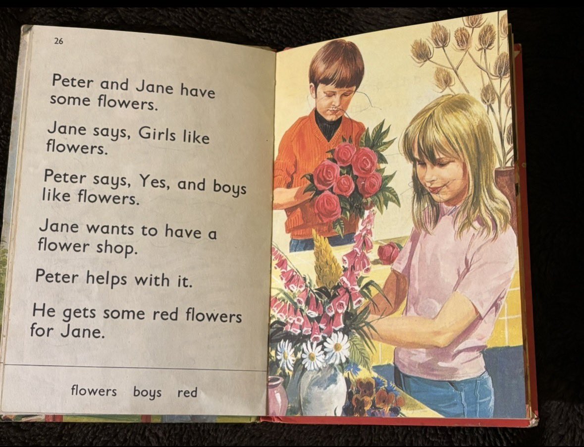 Lily Maynard tweet media