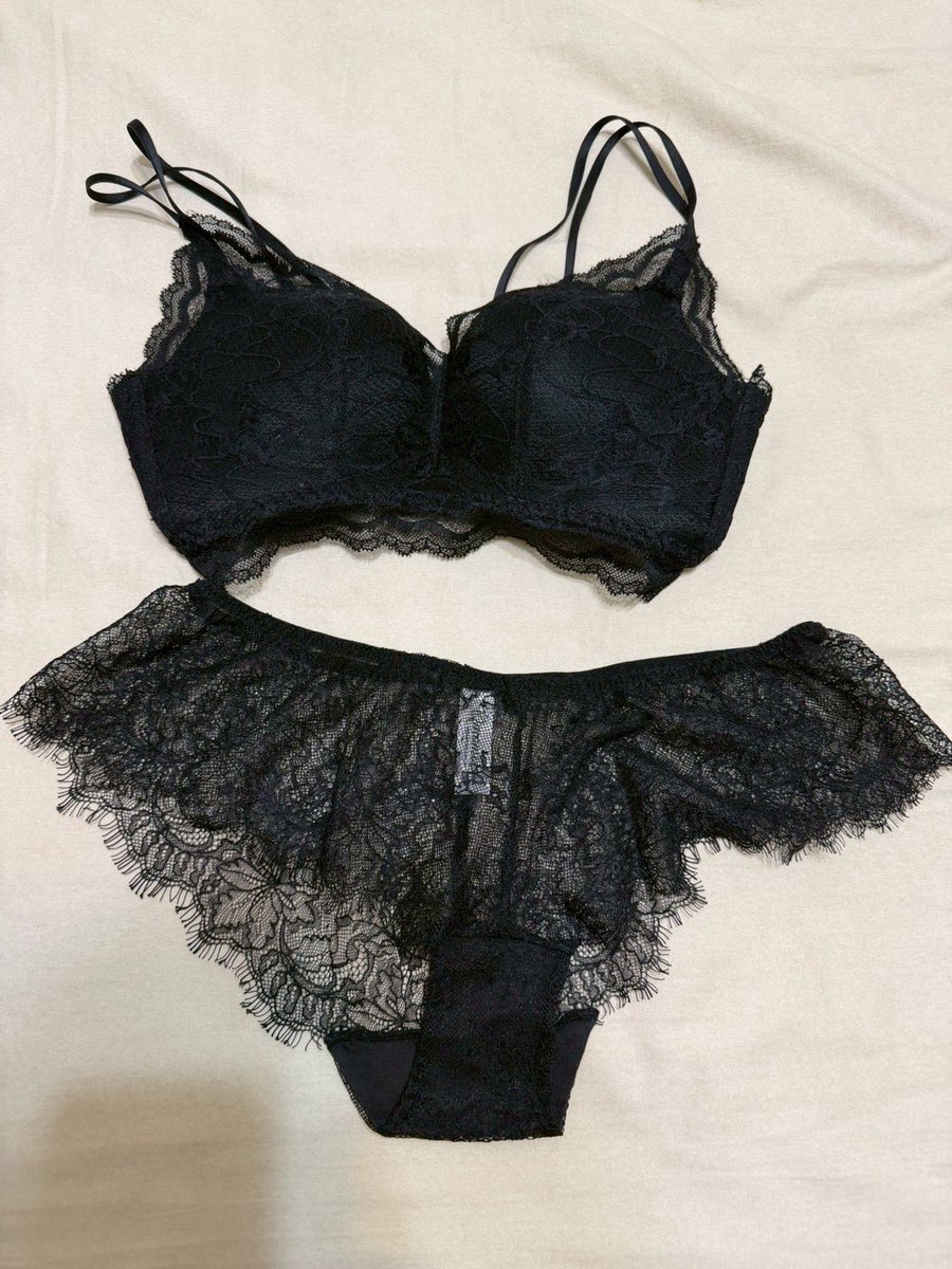 Cherryray tweet media