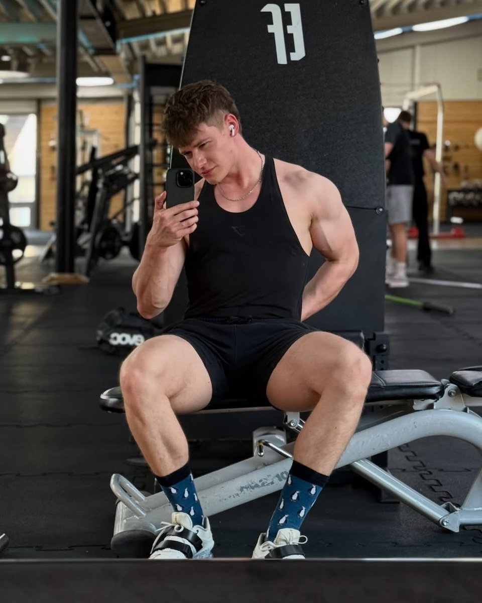 вадим богданов tweet media