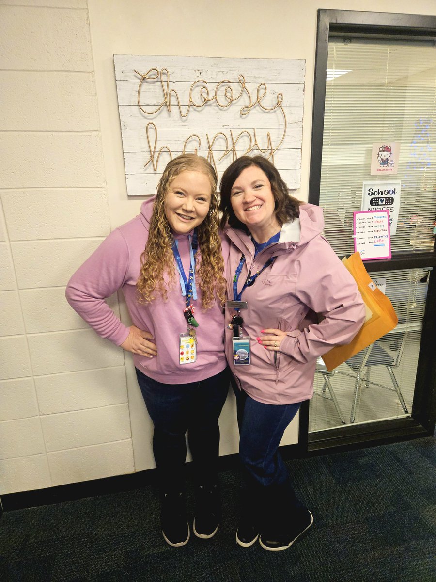 BSmithPsych's tweet photo. Happy National Assistant Principal's Week, Mrs. Wilfinger! Thanks for always bringing your #bulldogbest! #empower95 #sabulldogs https://t.co/DfkC9jnbYi