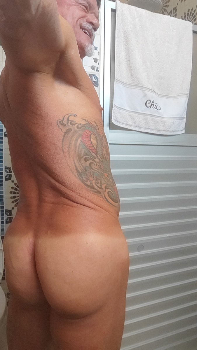 chicosincro's tweet photo. @OmarVideoX726 Lindão do caralho lindo, macho gostoso demais lindão sexy https://t.co/BWmmdN8EjO