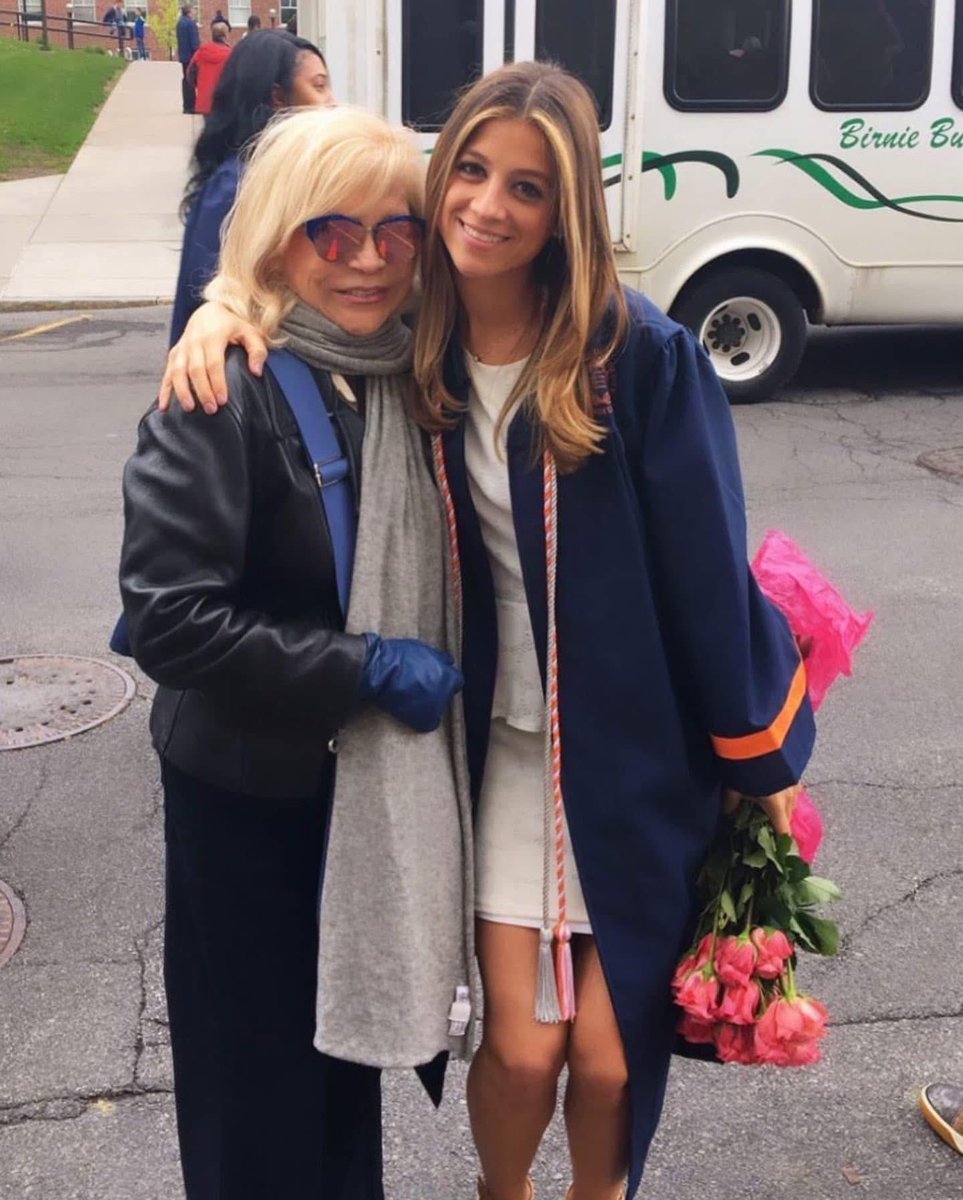 Brooke Taylor tweet media