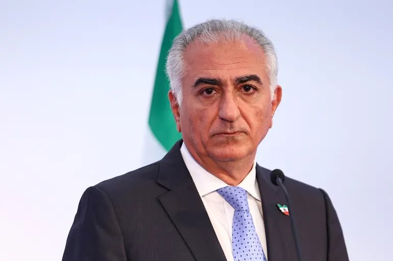 راحت عليه