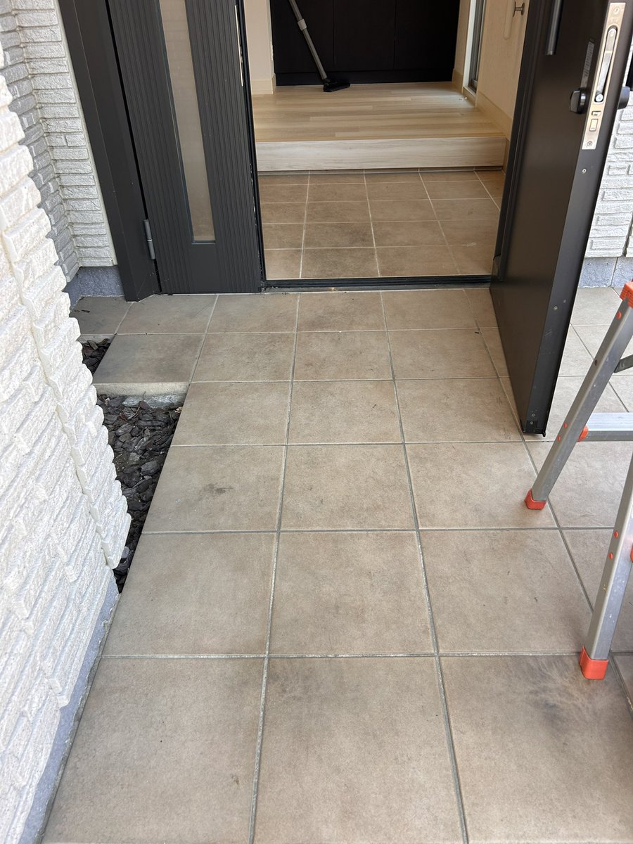 さくたろう tweet media