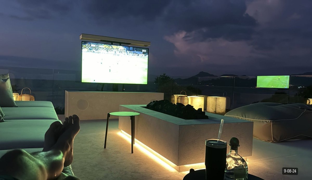 𝑎𝑙𝑒 tweet media