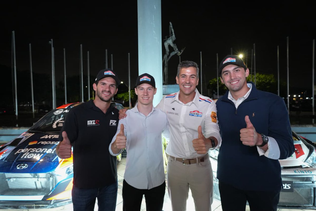 Santiago Peña tweet media