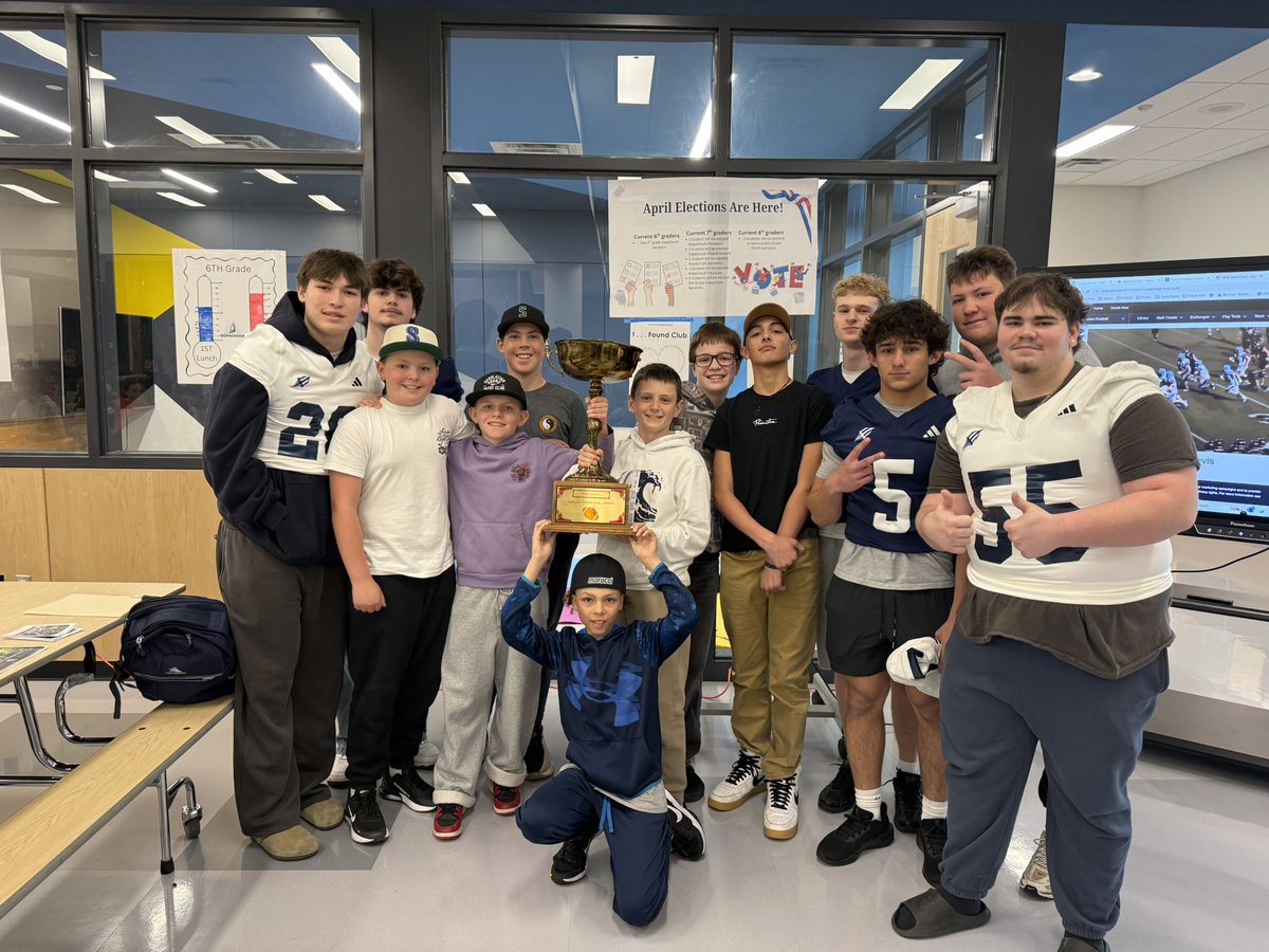 GHTIDESFB's tweet photo. We visited Kopachuck today! Incoming Freshman we hope to see you April 23rd at Rising Tides Orientation &amp; Media Night…Future Tides!🏈🌊 #rolltide https://t.co/QjxFBn5Xyc