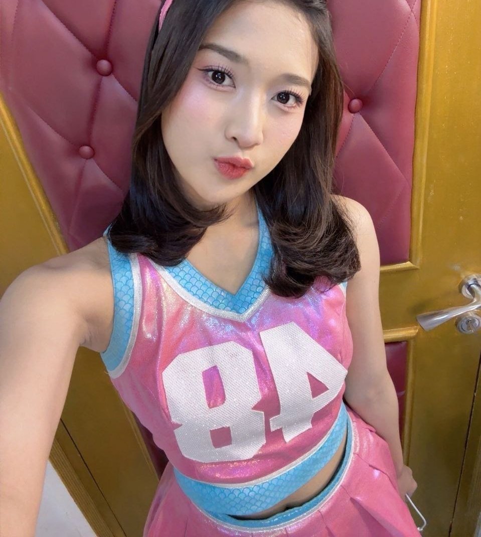 Luchifer tweet media