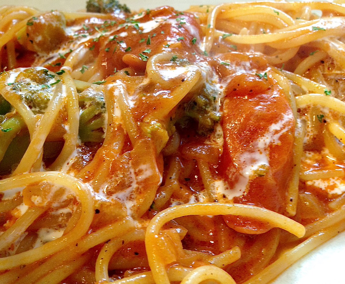 Santa caFe HASH tweet media