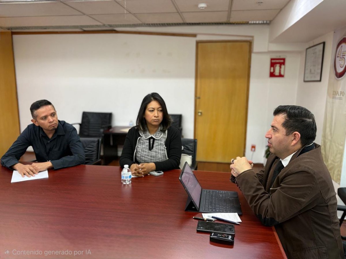 R2D2ARCE's tweet photo. Nos reunimos con el equipo de @CONAVIM_MX para fortalecer la colaboración en la validación de identidad de sus beneficiarios a través de la #CURP. En #RENAPO trabajamospara garantizar el derecho a la identidad y el acceso a servicios en beneficio de la ciudadanía. https://t.co/0wjNLtYND8