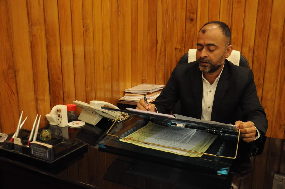 Pankaj Mishra पंकज मिश्रा tweet media