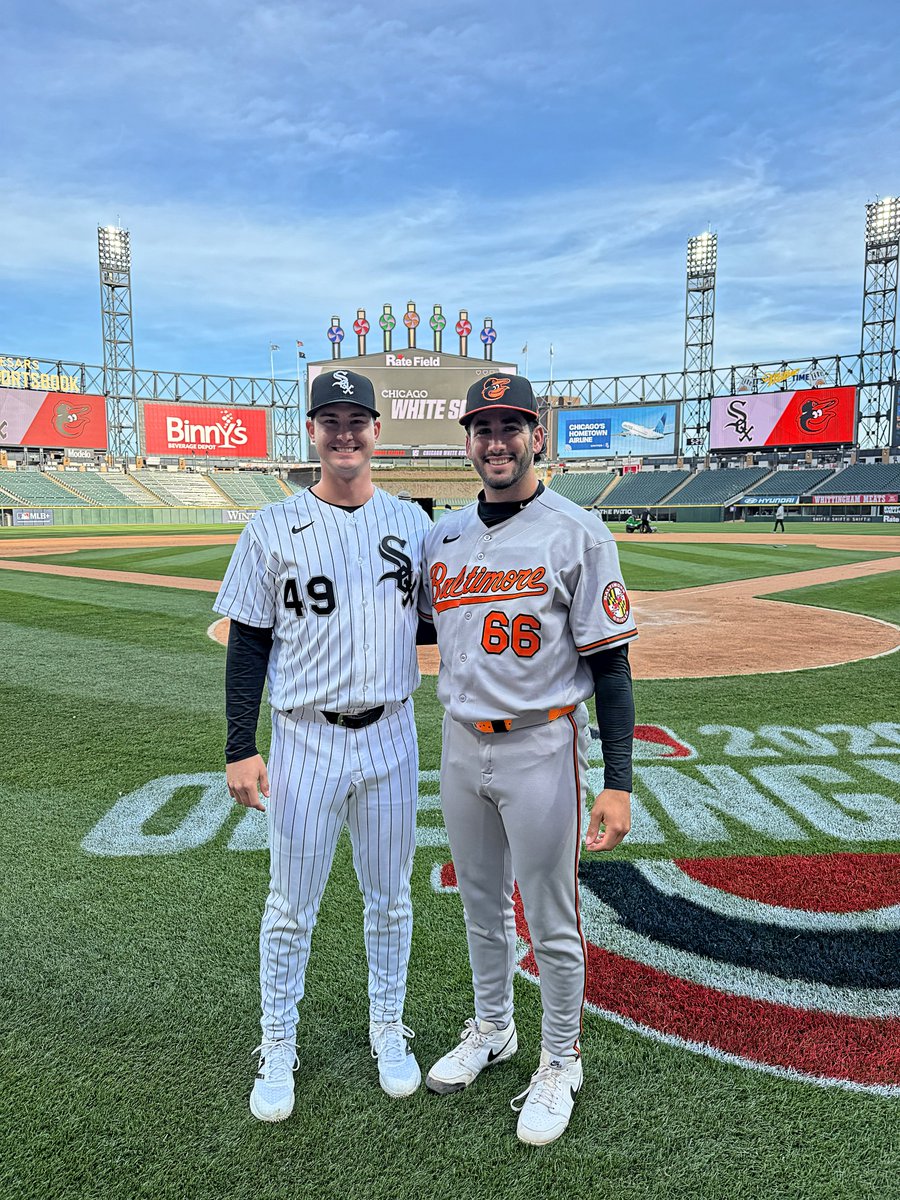 From Tampa to The Show, Jordan Leasure and Anthony Nunez sharing the mound in the same big league game.👏

@TampaSpartans #TampaBaseball ⚾️ #StandAsOne🛡️