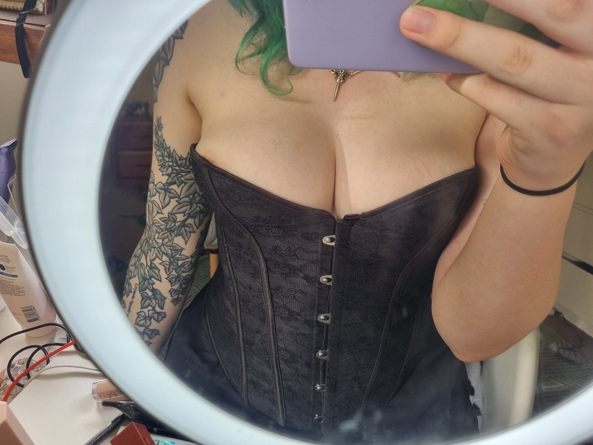 ur bethstie tweet media