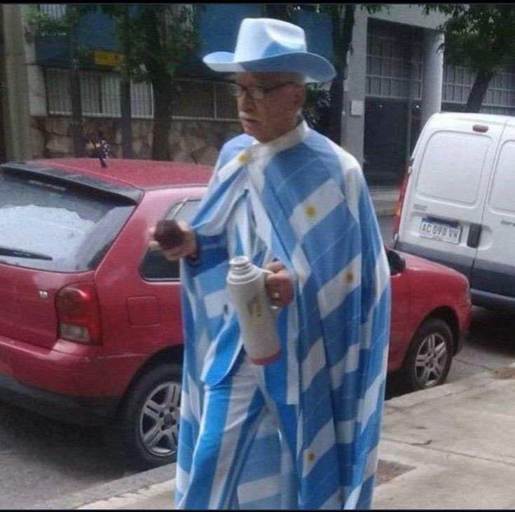 En la nave Artemis ll llevaron 4 satélites de los cuales solo 2 funcionaron y UNO DE ESOS 2 ES ARGENTINO