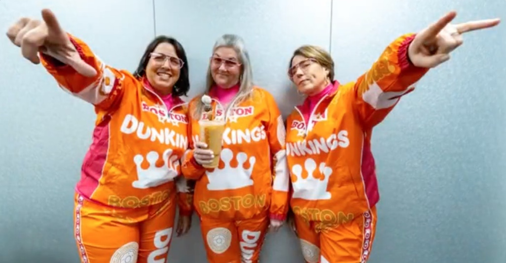 mikepaulbeach's tweet photo. @DanielTurnerPTF self proclaimed "Dunkqueens" https://t.co/TRAuRfrPVN