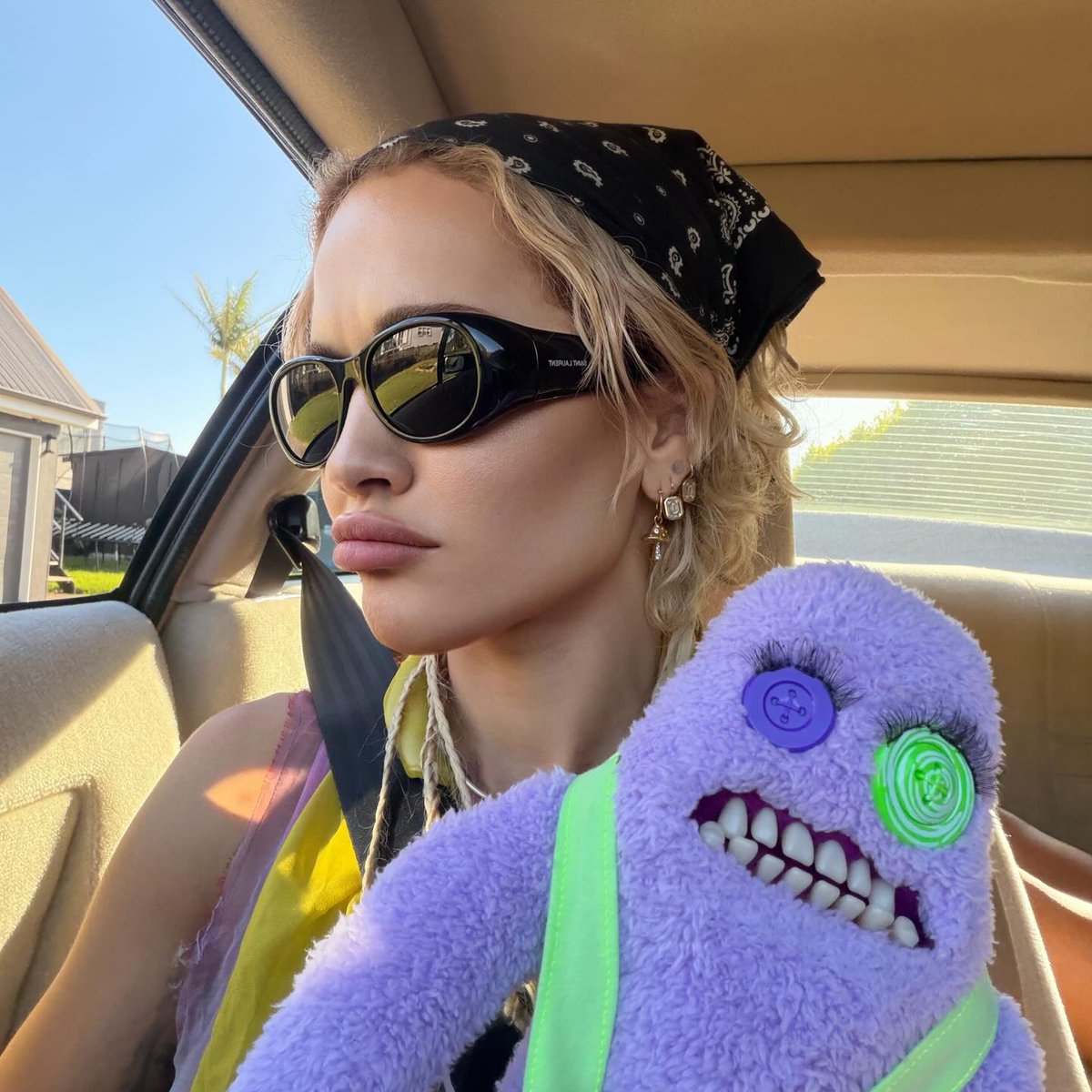 Rita Ora tweet media