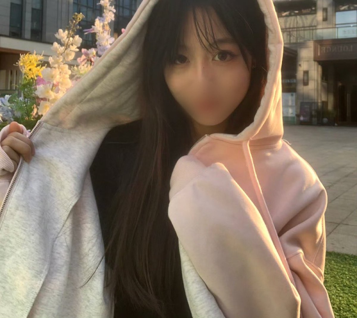 人甜胸大 tweet media