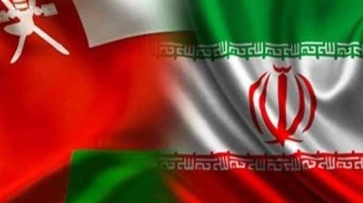 حلوى اليوم في الدوام بمناسبة إنتصار إيران وإخضاع وذل إسرائيل وأمريكا   و المتصهينين.

العزة والكرامة للإسلام والمسلمين.