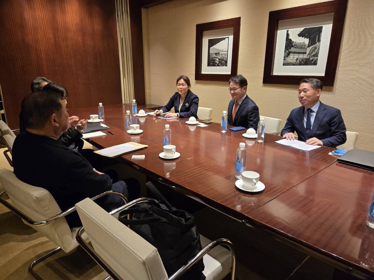 石破茂 tweet media